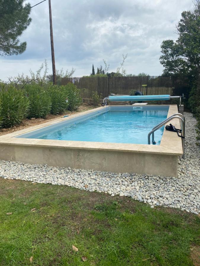 Studio Havre De Paix Au Pont Du Gard Piscine Et Jacuzzi Chez Valerie Payre Vers Pont du Gard Exterior photo